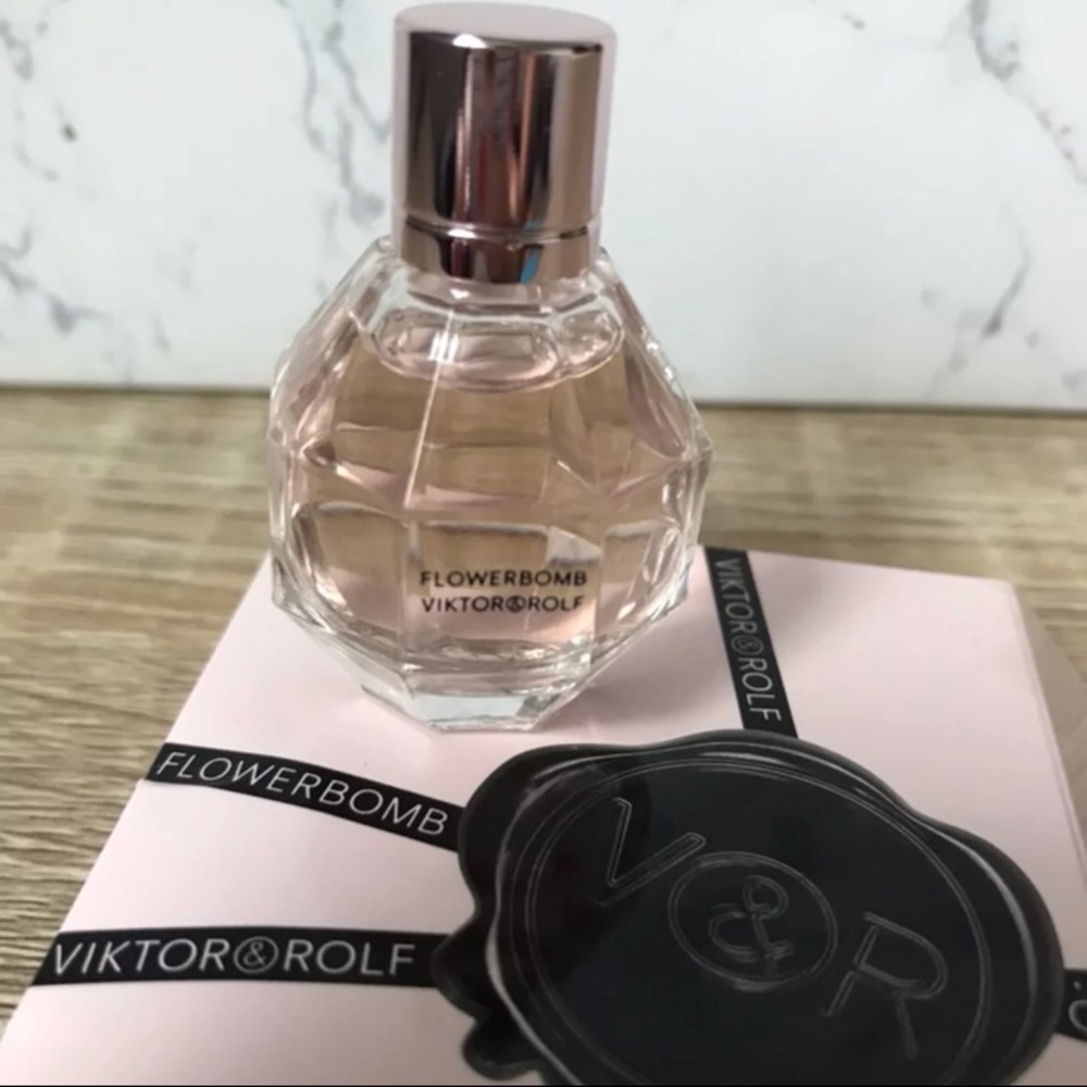 Mini Victor & Rolf Flowerbomb